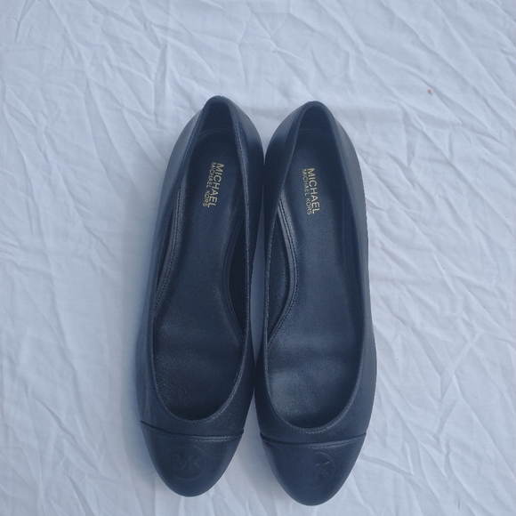 Michael Kors Ballet (Dylyn) Flats - Picture 4 of 7